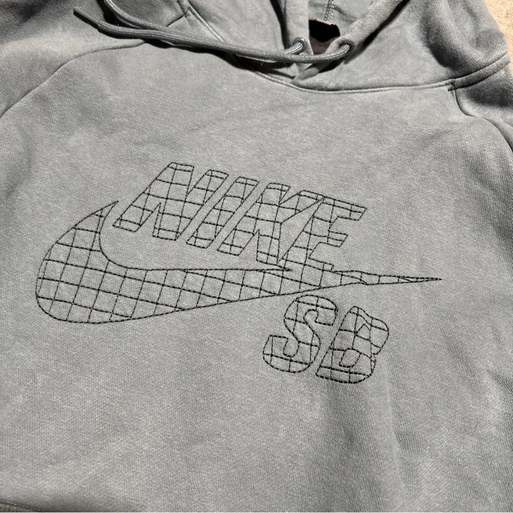 Nike Sb Icon Grid Fill Pullover Hoodie Mens Size Medium
